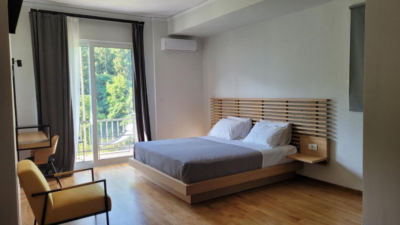 Theoxenia Hotel Andritsaina Zewnętrze zdjęcie