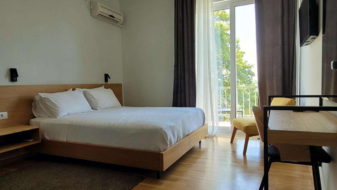 Theoxenia Hotel Andritsaina Zewnętrze zdjęcie