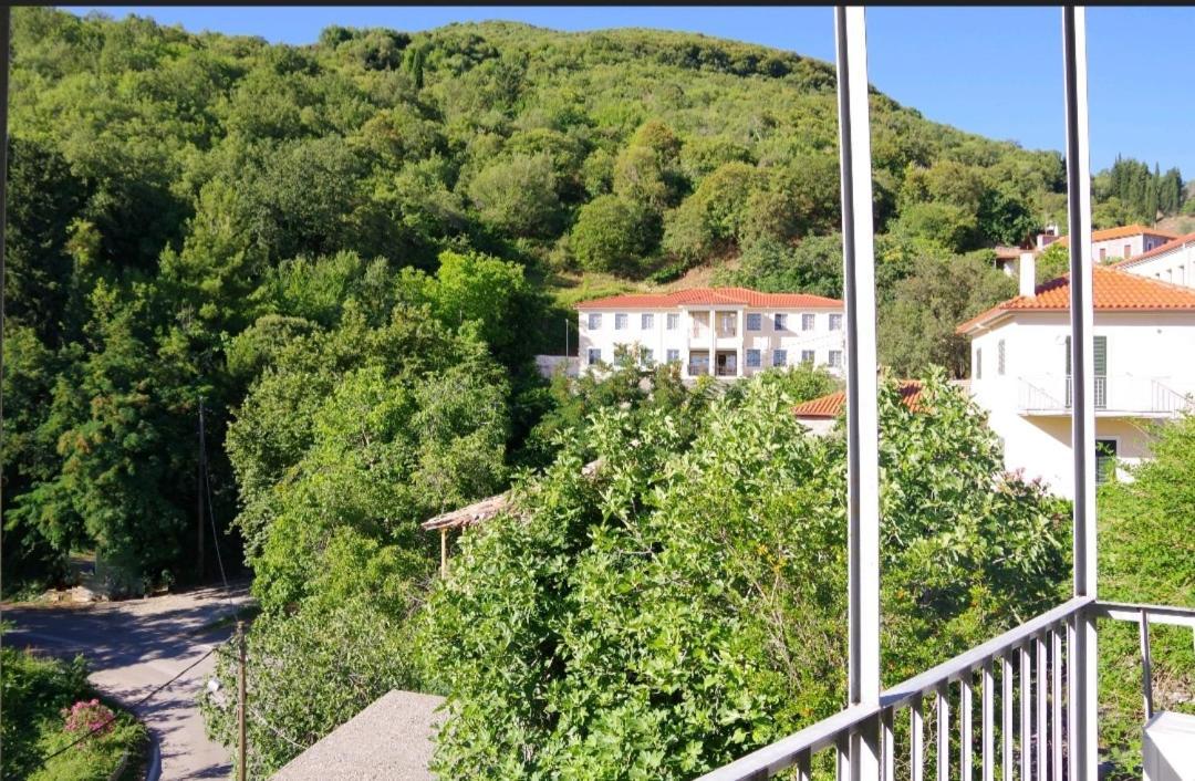 Theoxenia Hotel Andritsaina Zewnętrze zdjęcie