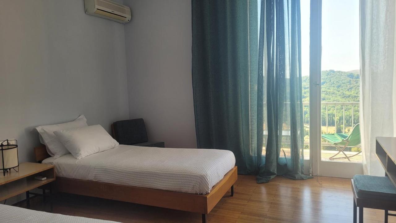 Theoxenia Hotel Andritsaina Zewnętrze zdjęcie