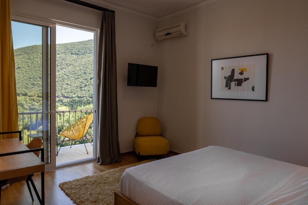 Theoxenia Hotel Andritsaina Zewnętrze zdjęcie
